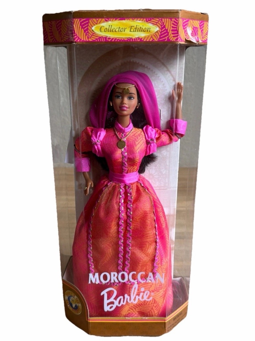 Vintage 1998 Mattel Dolls of the World “Moroccan Barbie” #21507 *NRFB*